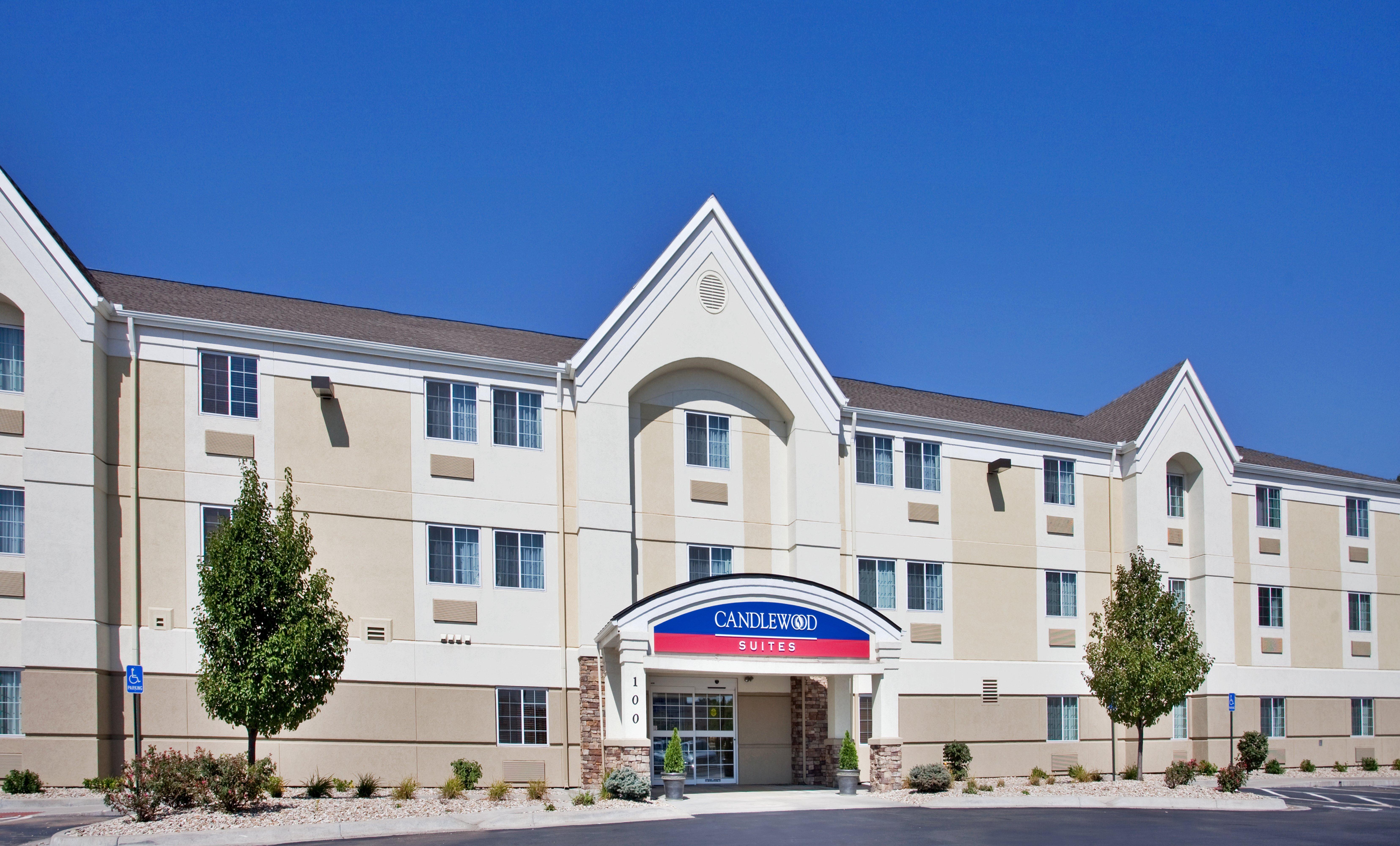 Candlewood Suites Junction City - Ft. Riley By Ihg Zewnętrze zdjęcie