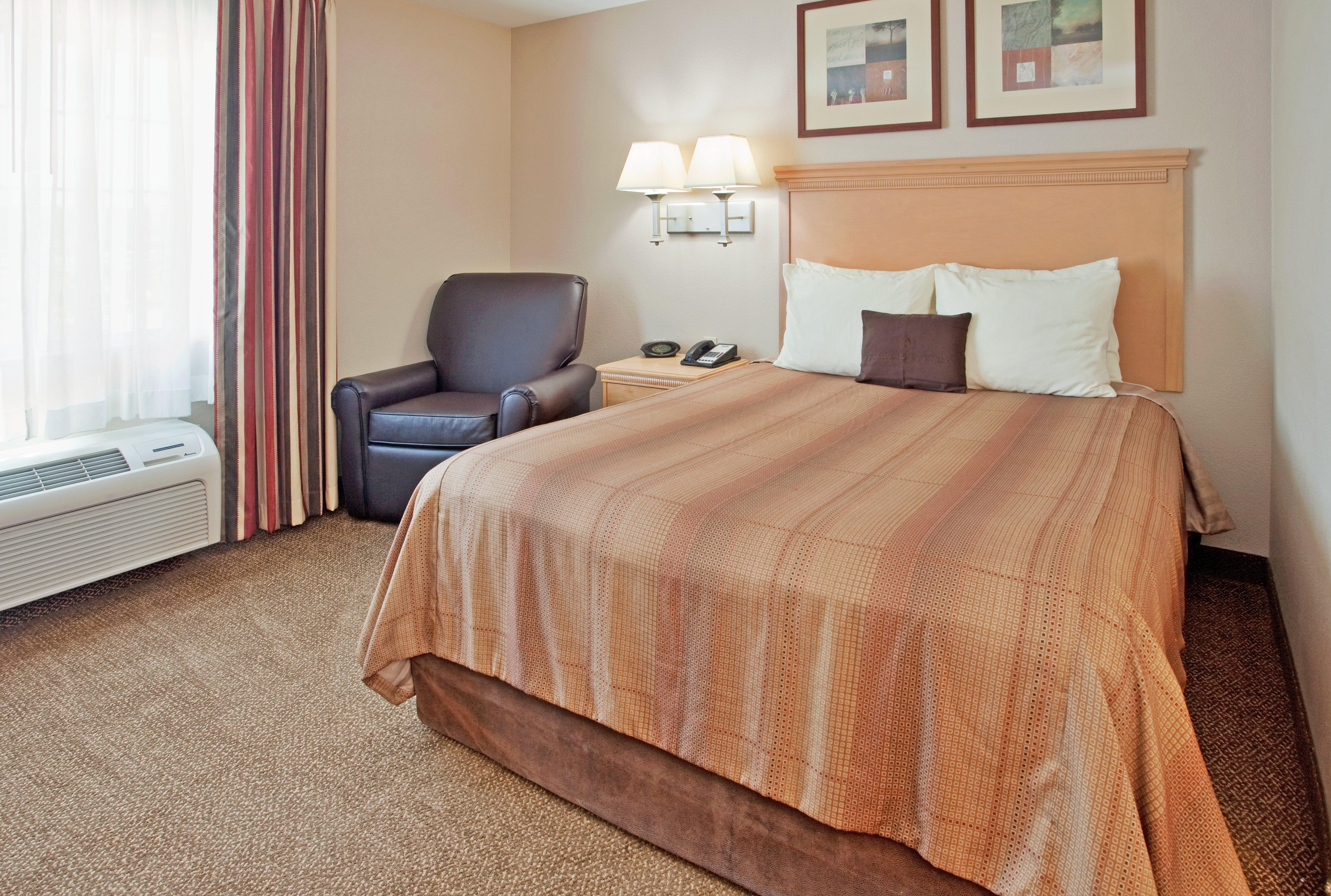 Candlewood Suites Junction City - Ft. Riley By Ihg Zewnętrze zdjęcie